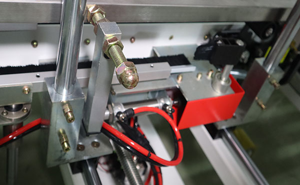 纸箱工字封箱机,封箱机,包装机生产厂家