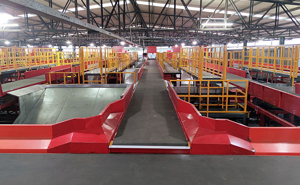 DWS物流设备,扫码称重量方一体机,快递包裹分拣机