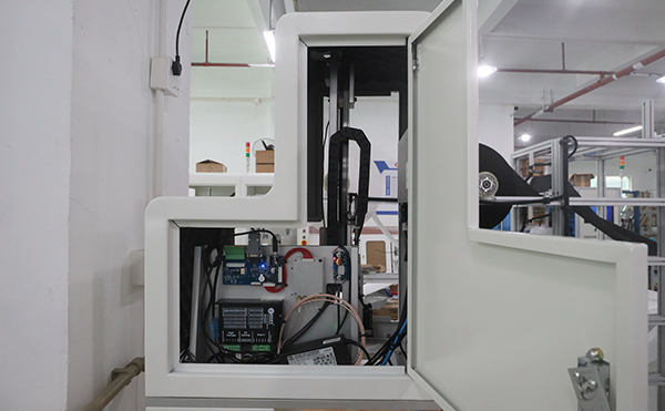 即打即贴打印贴标机,打印贴标机设备,贴标机厂家,yl23411永利集团官网